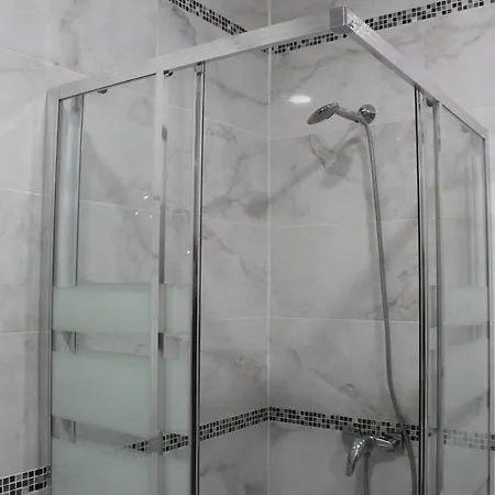 Insidehome Catedral- Privadas En El Centro Con Cocina Compartida Guest house